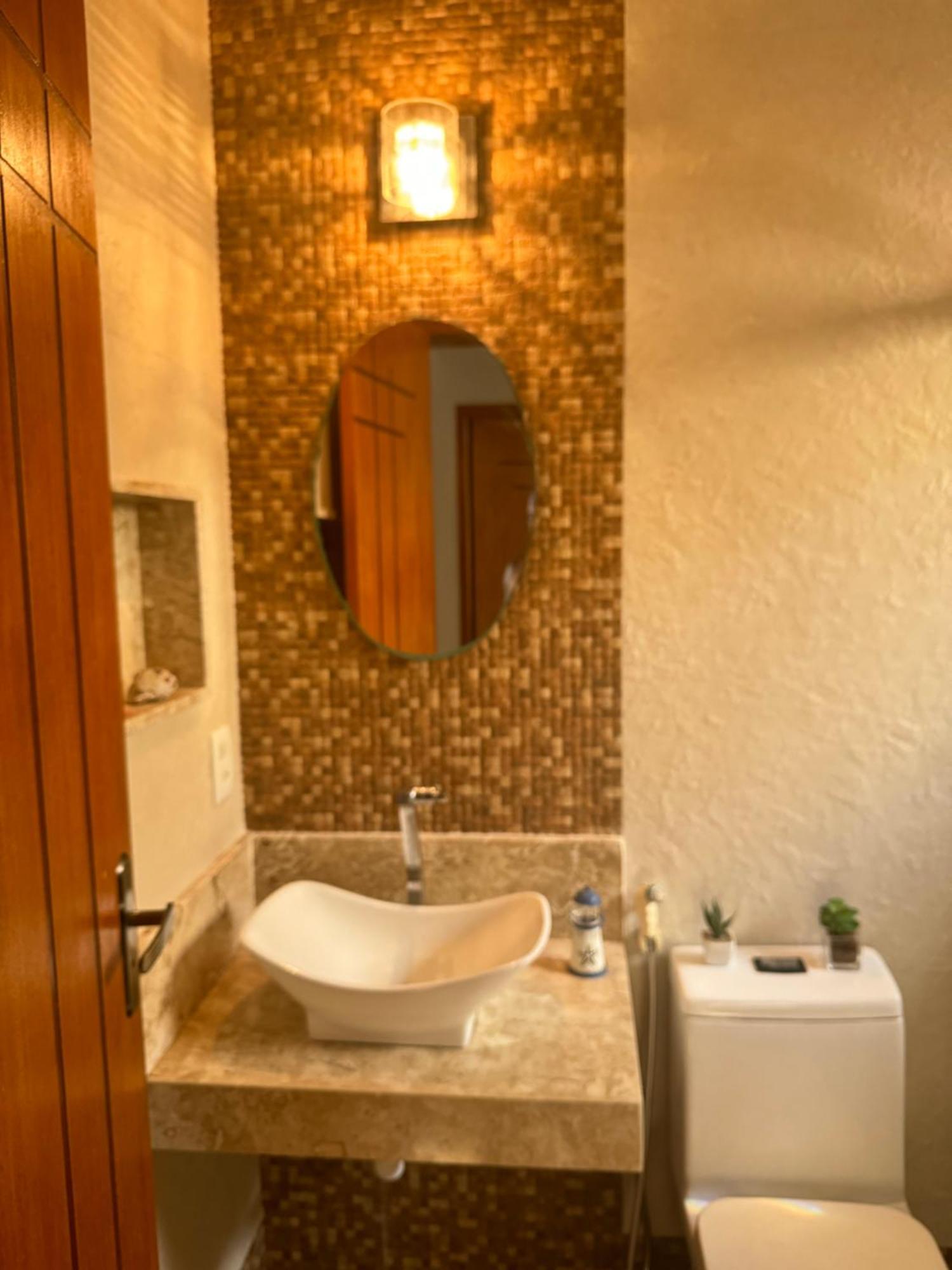 Serra Mar Suites,Lofts, E Casas A 300 Metros Das Praias Арраял-ду-Кабу Экстерьер фото