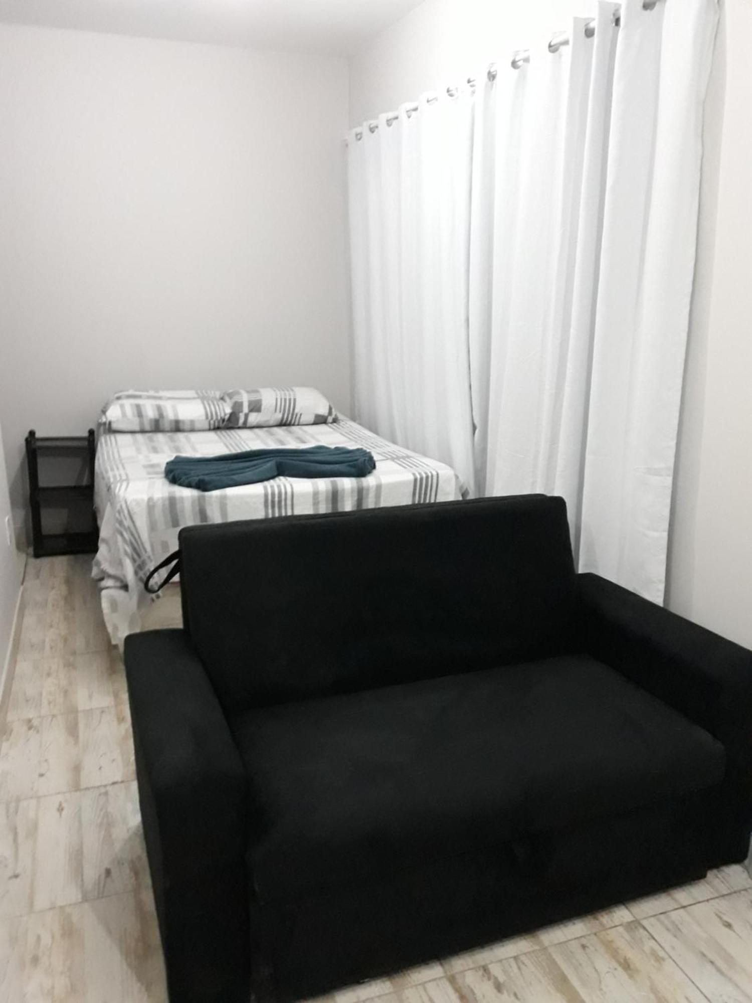 Serra Mar Suites,Lofts, E Casas A 300 Metros Das Praias Арраял-ду-Кабу Номер фото